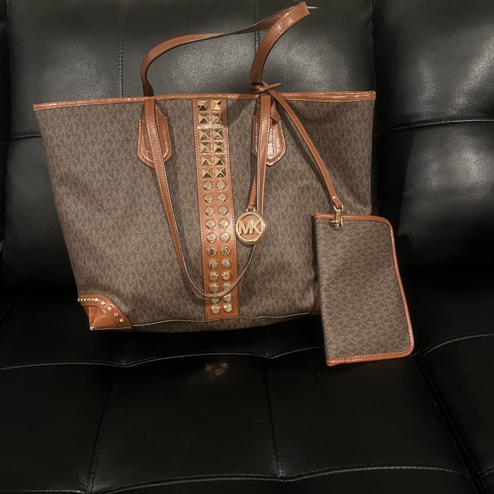 Michael Kors bag